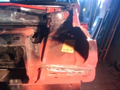 IMAG0028.jpg (81.73 KiB) 36339 mal betrachtet der Ausbau beginnt :)