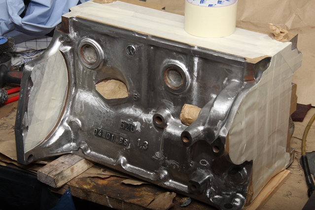 cors350.JPG (439 KiB) 30391 mal betrachtet Motorblock geschliffen
